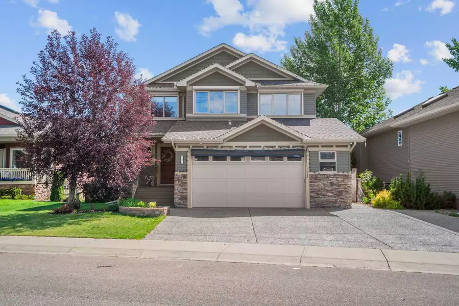 127 Hillcrest BLVD, Strathmore, AB T1P 0A3