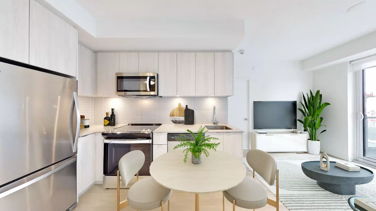 Richmond Hill, ON L4C 5T6,3 Rosewater ST #1206W