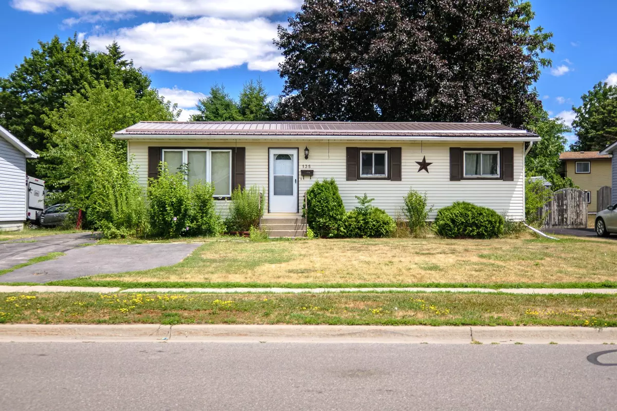 Quinte West, ON K8V 5W2,135 Reid ST