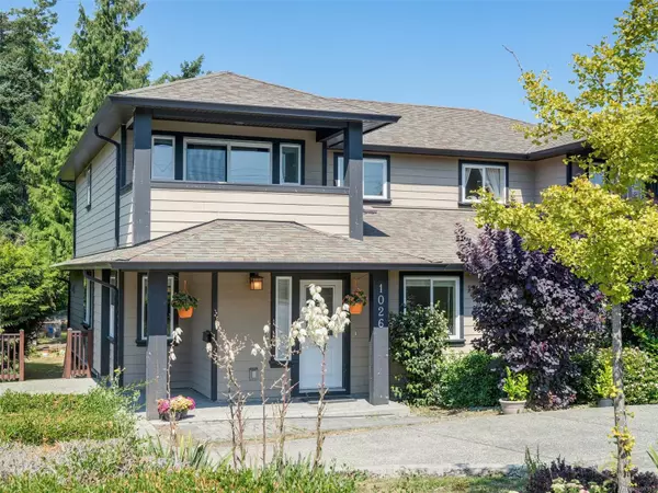 1026 Tillicum Rd, Esquimalt, BC V9A 2A1