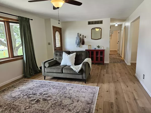 Machesney Park, IL 61115,505 Blossom Court