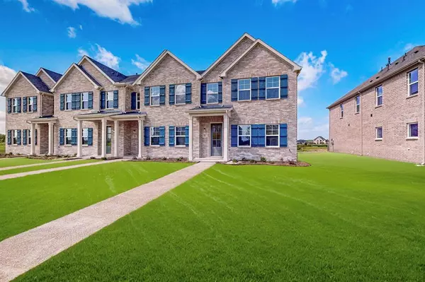 1832 Summer Aura, Mesquite, TX 75181