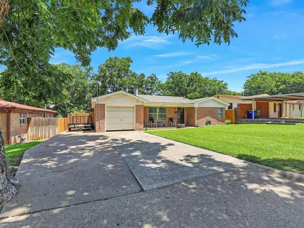 White Settlement, TX 76108,8532 Gibbs Drive