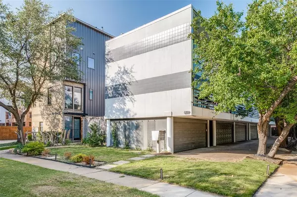 4239 Holland Avenue #E, Dallas, TX 75219