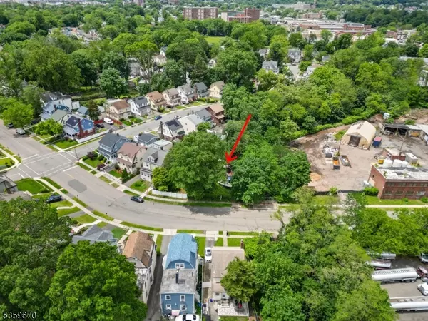 103 Midland Ave, East Orange City, NJ 07017