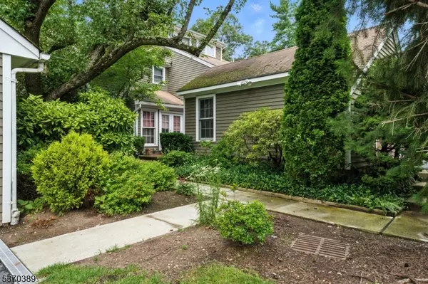 Mahwah Twp., NJ 07430,163 Grandview Ln