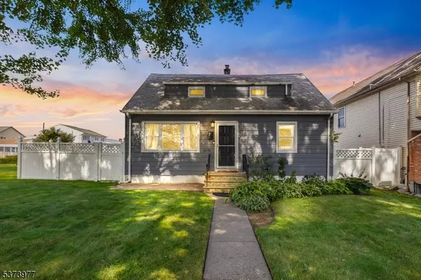 40 S Michigan Ave, Kenilworth Boro, NJ 07033