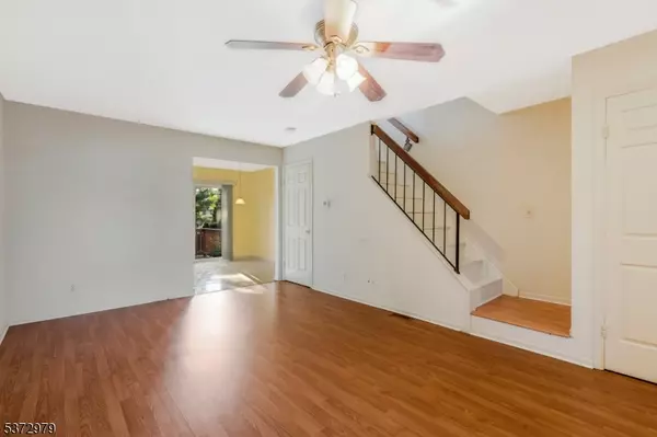 Raritan Twp., NJ 08822,214 Spruce Ct