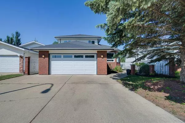 138 Douglas AVE E,  Red Deer,  AB T4R2G6