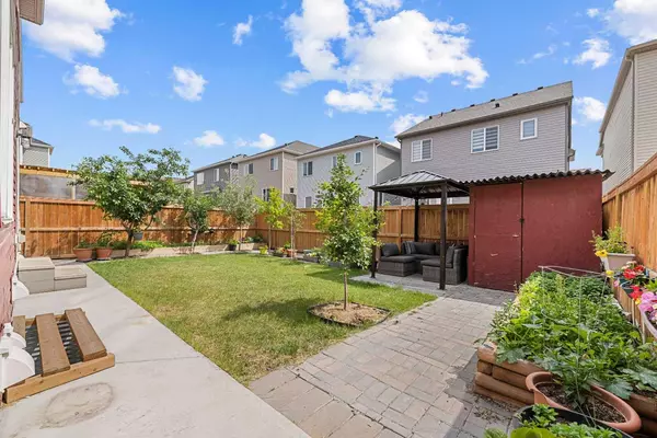 Calgary, AB T3N 1H9,23 Cityside GN Northeast