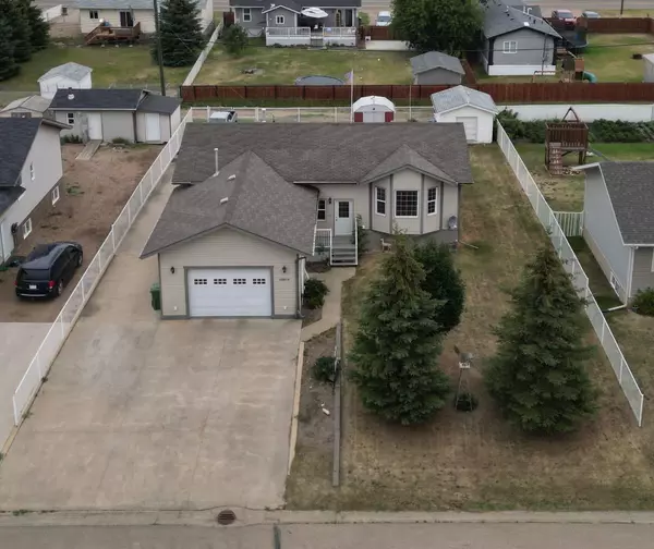 10814 100 Ave, La Crete, AB T0H2H0