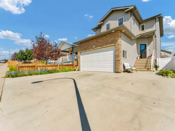 58 Terrace ST Northeast, Medicine Hat, AB T1C0A3
