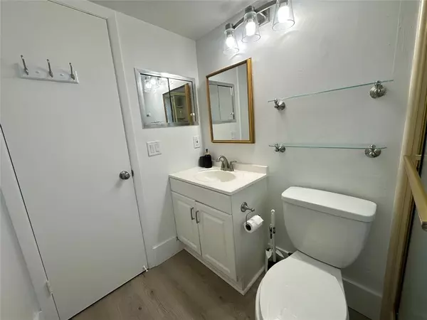 Deerfield Beach, FL 33442,85 Ventnor  E #85