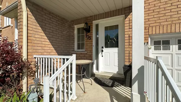 Vaughan, ON L4L 9H3,135 Foxchase AVE