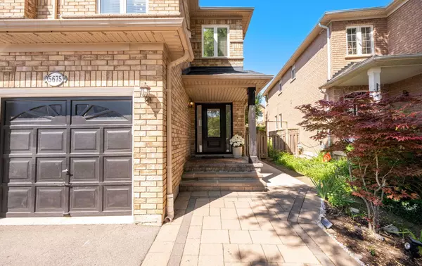 Mississauga, ON L5M 7E6,5675 Raleigh ST