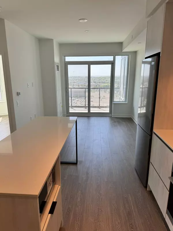 Mississauga, ON L5M 2T2,2495 Eglinton AVE #1506