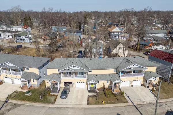 Fort Erie, ON L0S 1B0,203 Cambridge RD E