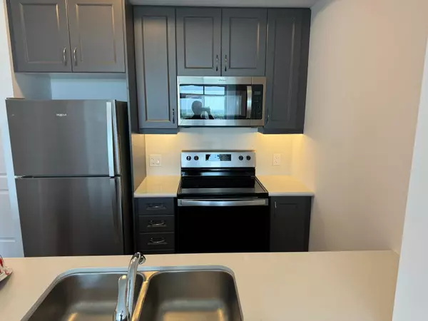 Hamilton, ON L8B 2A6,470 Dundas ST E #1104