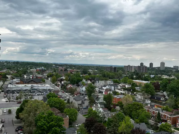 Vanier And Kingsview Park, ON K1L 8E7,158C McArthur AVE #1607