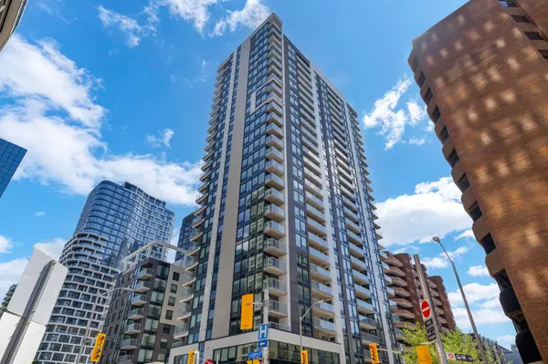 340 Queen ST #702, Ottawa Centre, ON K1R 0G1