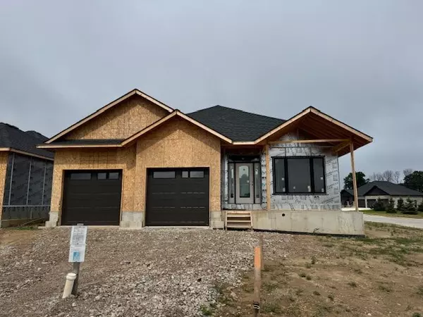 300 Ridge ST, Saugeen Shores, ON N0H 2C3