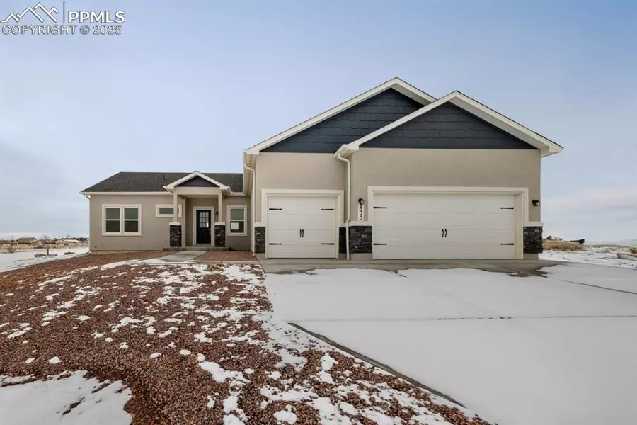 435 E Goldenrod DR, Pueblo West, CO 81007