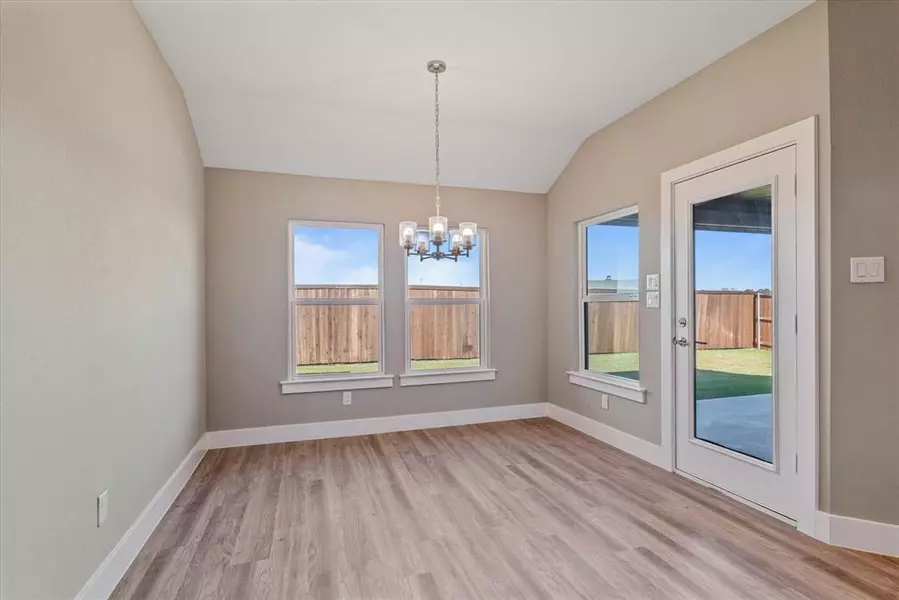432 Cirrus Circle, Muenster, TX 76252