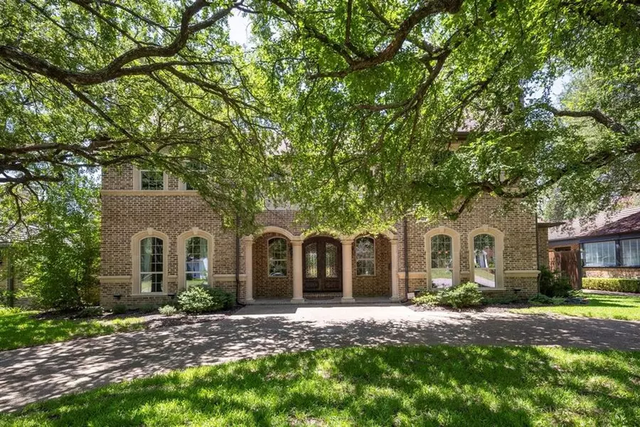 5821 El Campo Avenue, Fort Worth, TX 76107