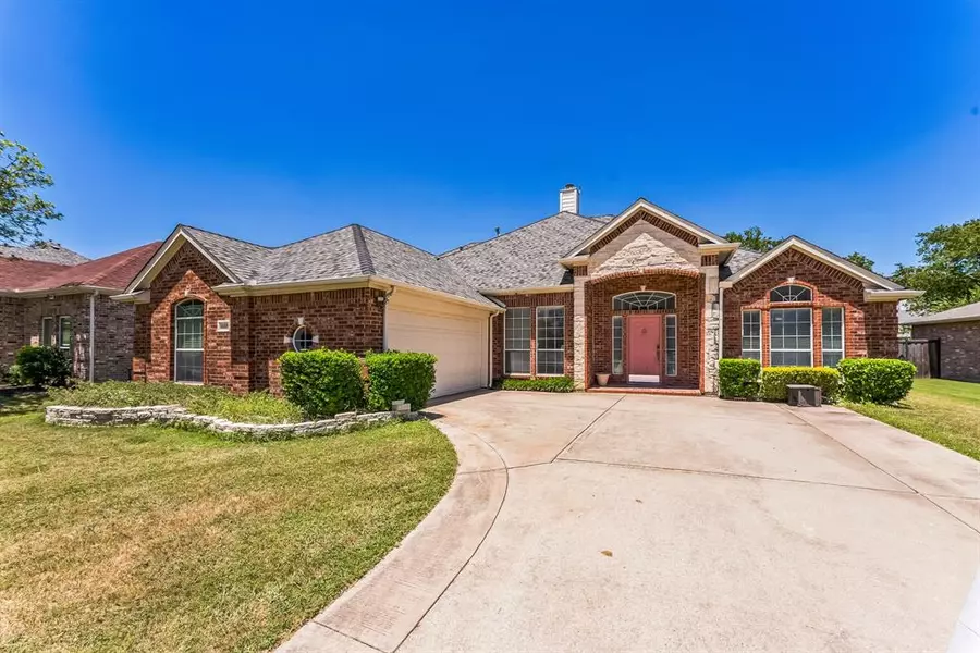 4409 Grassy Glen Drive, Corinth, TX 76208