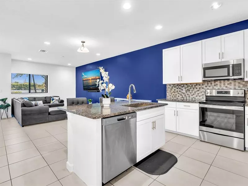 2182 NW 6 Street, Fort Lauderdale, FL 33311