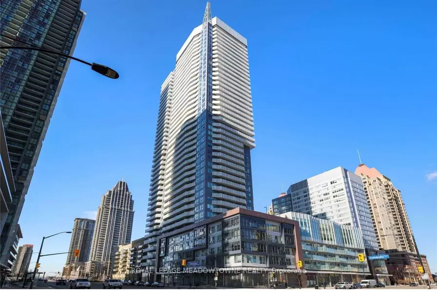 4065 CONFEDERATION Pkwy #3106, Mississauga, ON L5B 0L4