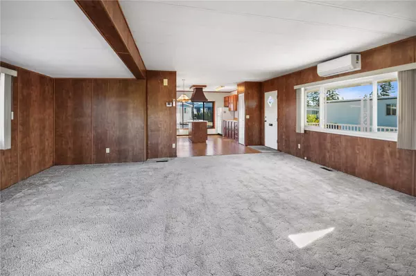 Nanaimo, BC V9T 6P9,6325 Metral Dr #52