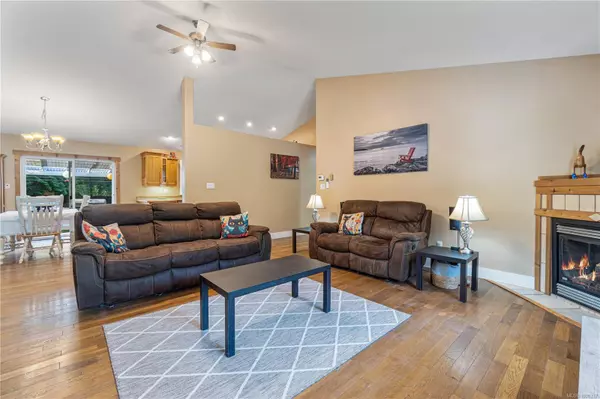 Qualicum Beach, BC V9K 2V1,1780 Ashling Rd