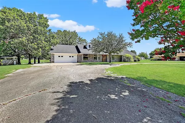 Whitesboro, TX 76273,268 Roland Road