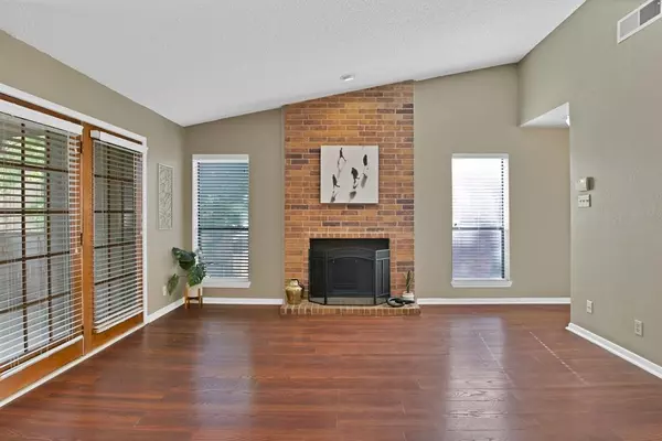 Arlington, TX 76011,1109 Calico Lane #1824