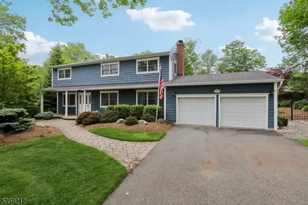 99 Algonquin Trl,  Oakland Boro,  NJ 07436