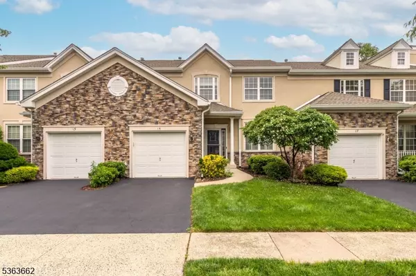 15 Fernwood Ct, Readington Twp., NJ 08889