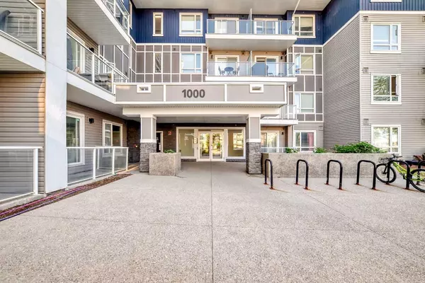Calgary, AB T3N 0Y5,76 Cornerstone Passage NE #1203