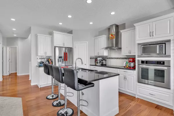 Calgary, AB T3M1P2,199 Auburn Glen DR SE