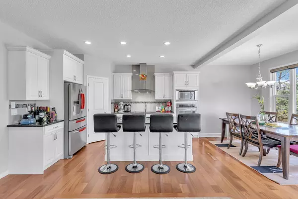 Calgary, AB T3M1P2,199 Auburn Glen DR SE