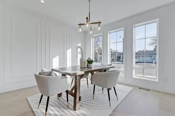 Calgary, AB T3E 1L7,2140 54 AVE SW