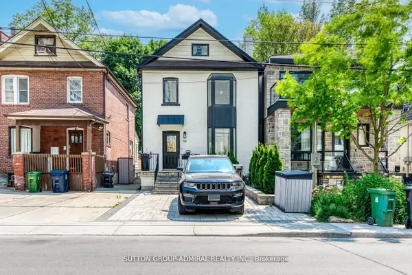 Toronto C10, ON M4S 1V5,93 Soudan AVE