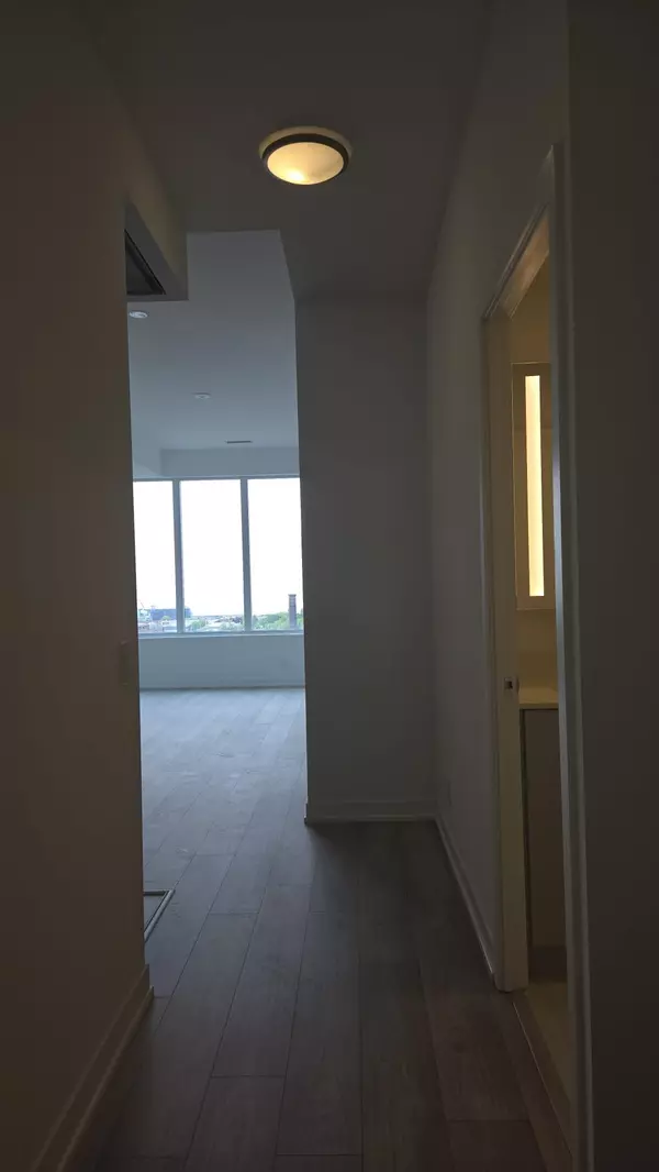Toronto W01, ON M6K 0J2,285 Dufferin ST E #1113