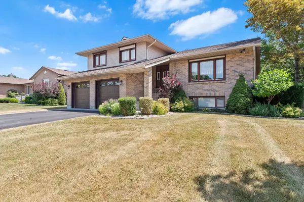 Kingston, ON K7L 4V4,1424 COTTSMERE CT