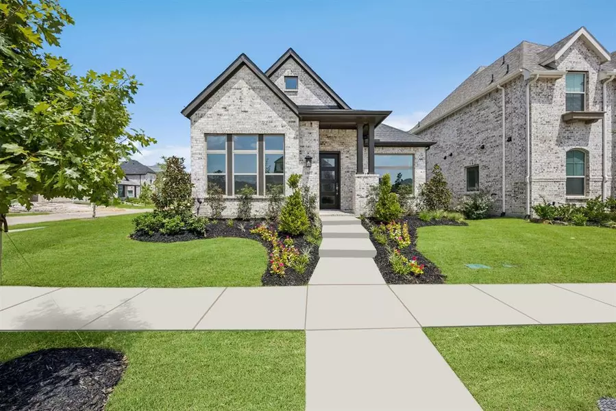 1901 Cola Drive, Van Alstyne, TX 75495