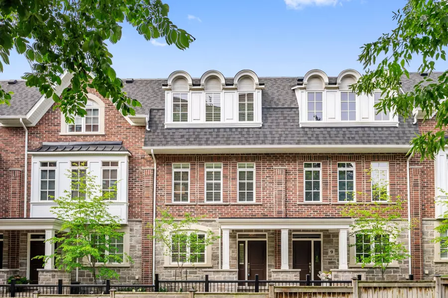 2362 New ST #8, Burlington, ON L7R 4P8