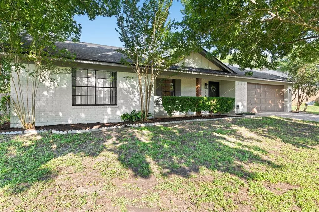 Hewitt, TX 76643,116 Marylee Drive