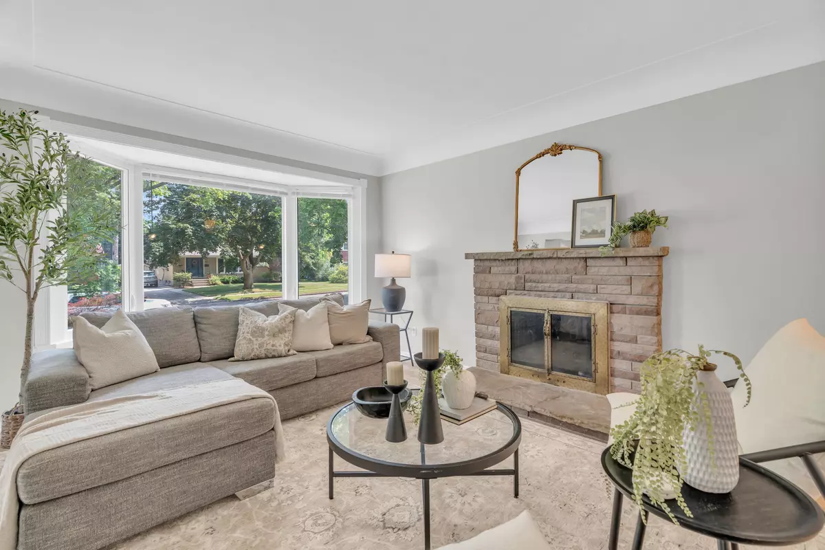 Guelph, ON N1E 2E5,14 Rosedale AVE