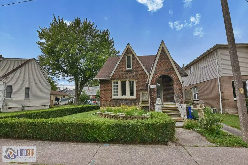 Windsor, ON N9C 3K3,1011 Lena AVE