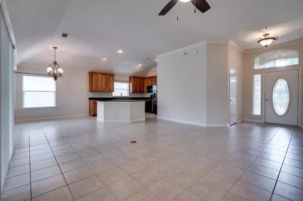 Denton, TX 76207,9117 Starwood Lane
